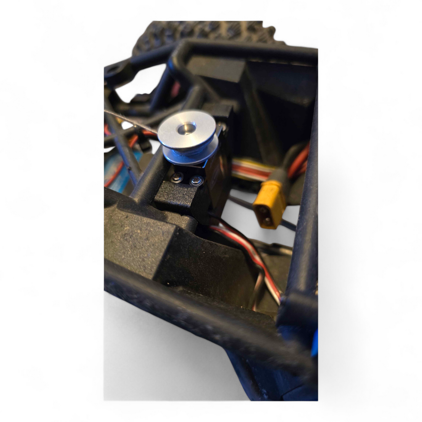 Capra front winch mount